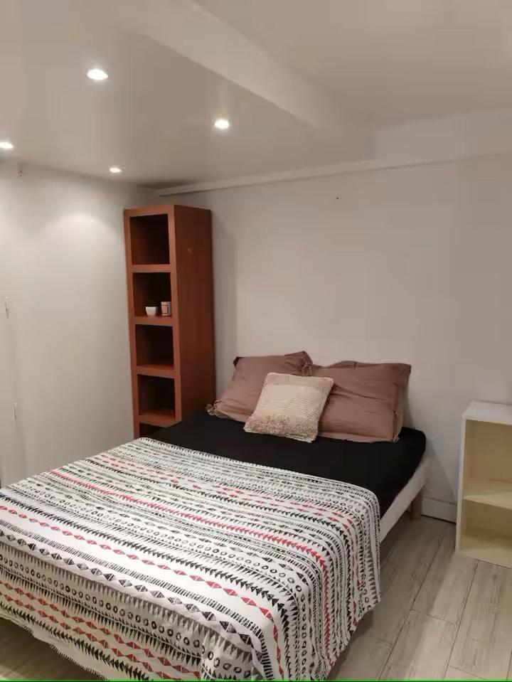Studio Au Calme A 5 Minutes Tram Apartment *